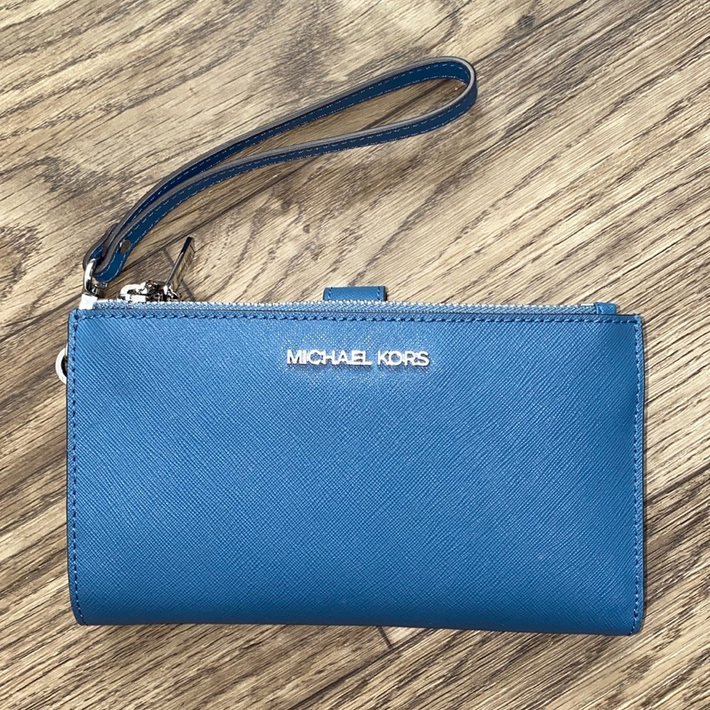 Michael Kors Jet Set Travel Double Zip Wristlet Wallet